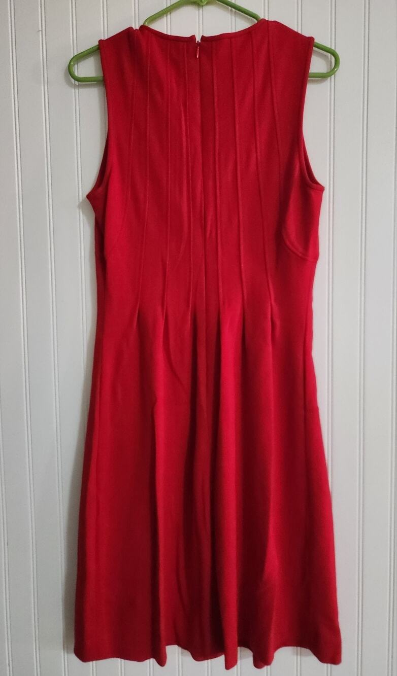 Calvin Klein Women's Red Sleevleess Sheath Cocktail Dress Fitted Stretch Size 6
